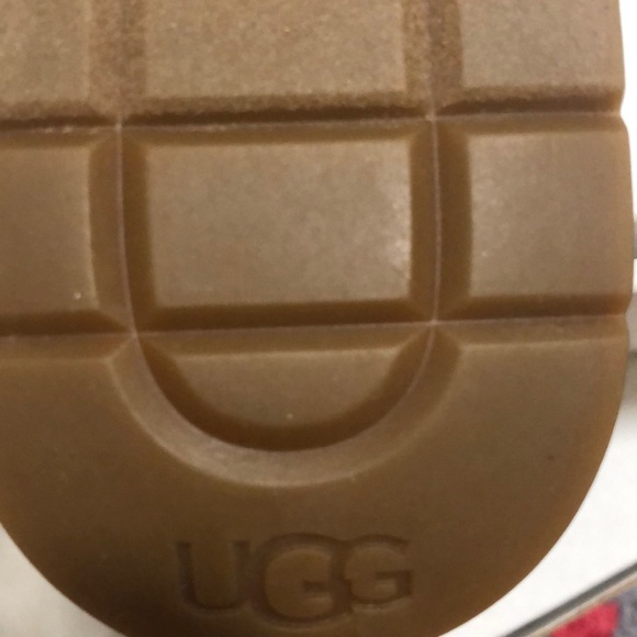 NWOB UGG Lenox Platform Sandal - Picture 12 of 13